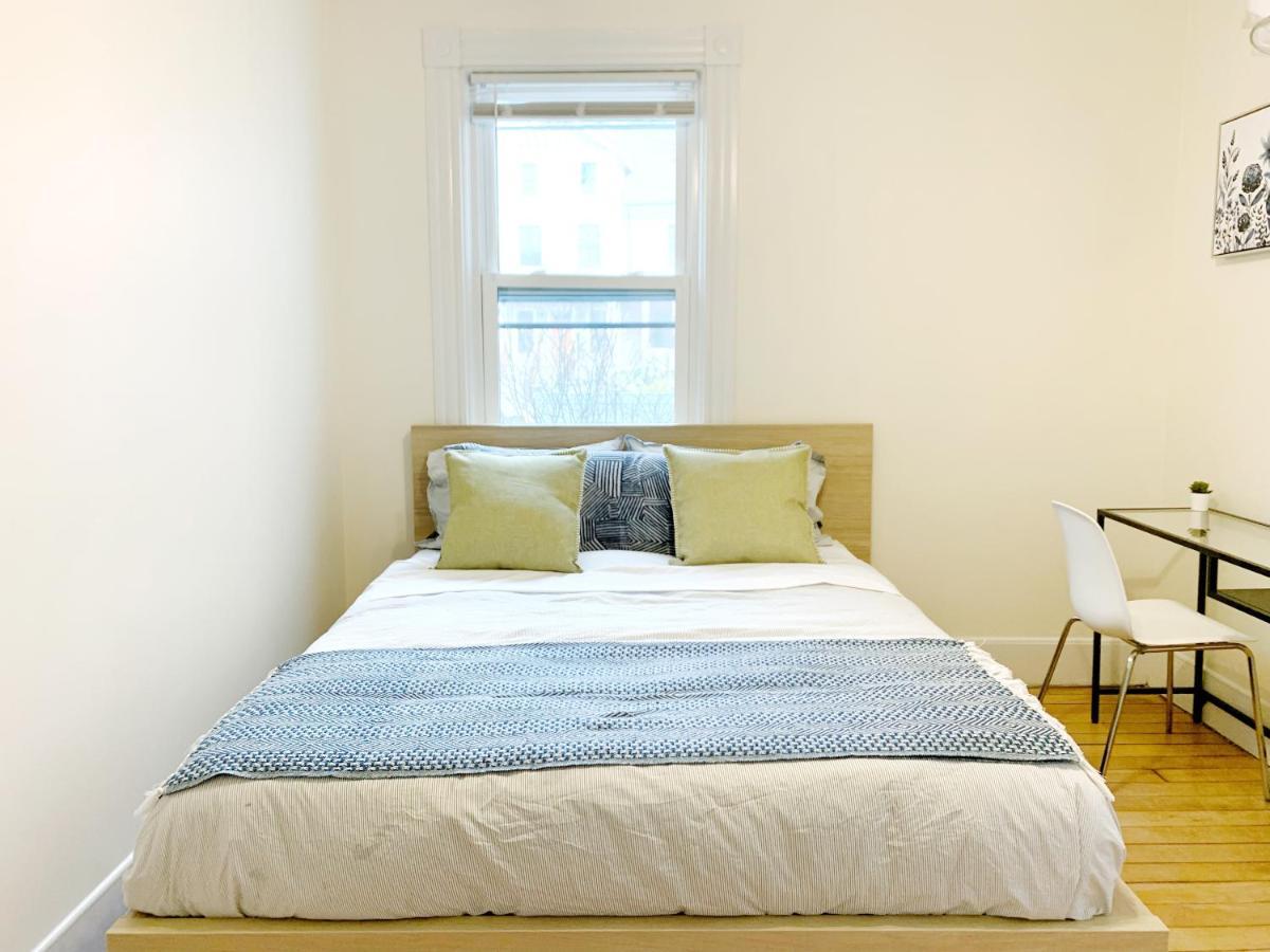 4 Bedroom Condo At Harvard Square And Harvard University Кембридж Экстерьер фото