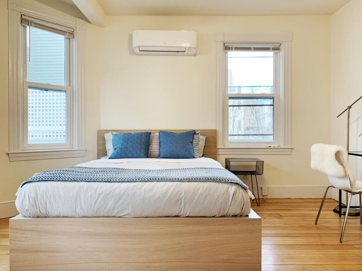 4 Bedroom Condo At Harvard Square And Harvard University Кембридж Экстерьер фото